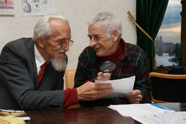 Милика Павлович, Эдуард Шнейдерман