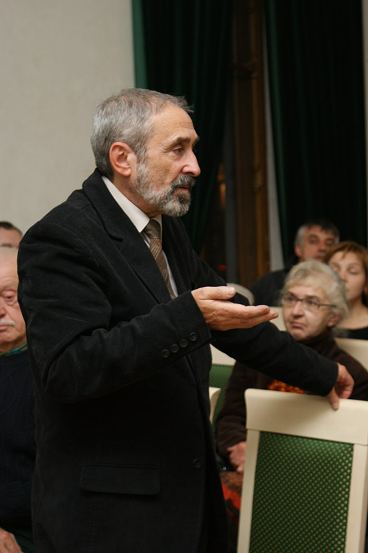 Валерий Сажин