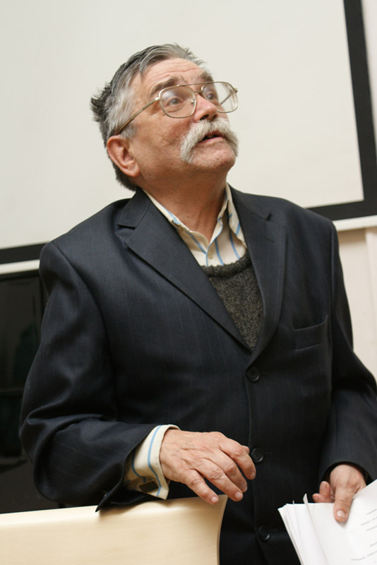 Сергей Стратановский