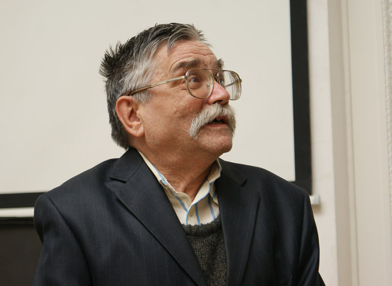 Сергей Стратановский