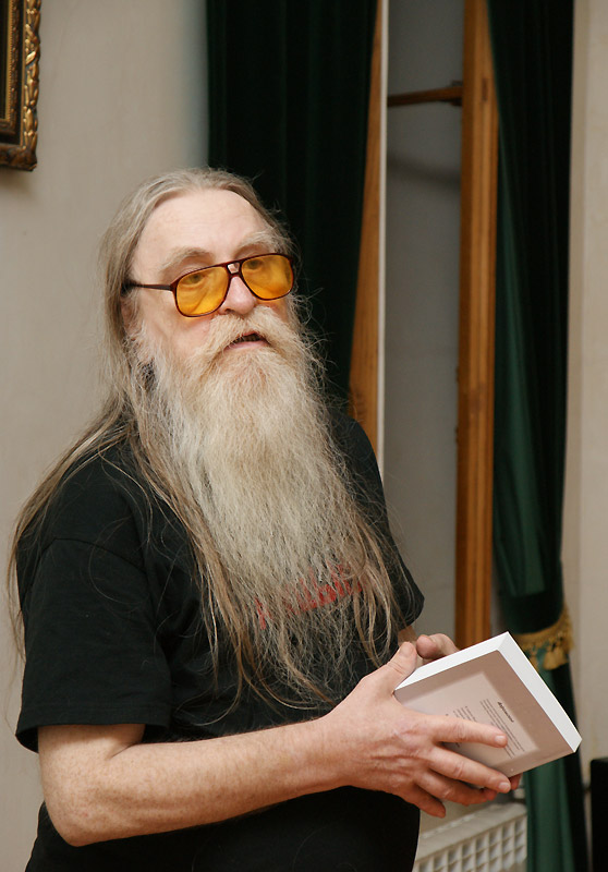 Владимир Эрль
