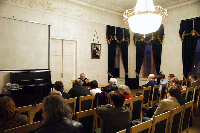 Валерий Мишин
