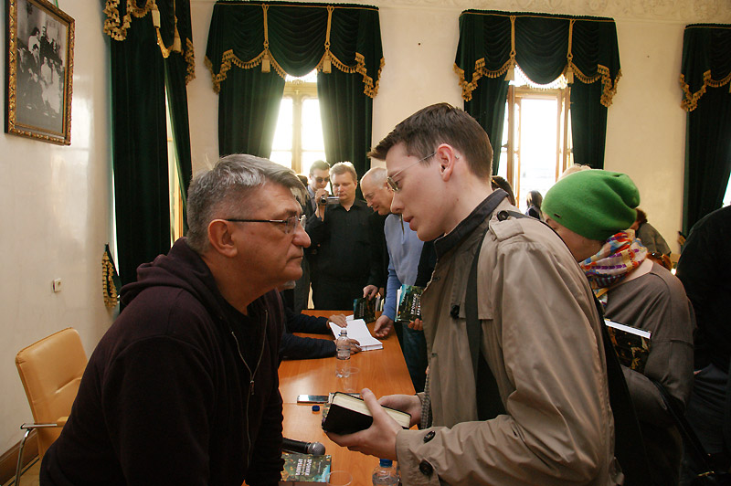 Александр Сокуров