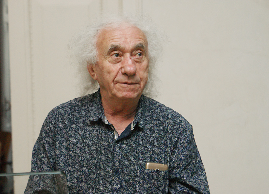 Анатолий Заславский