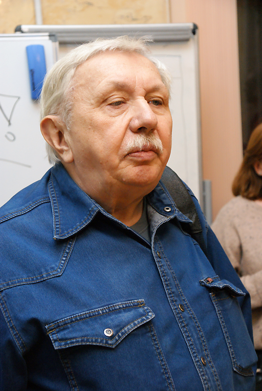 Вениамин Менуха