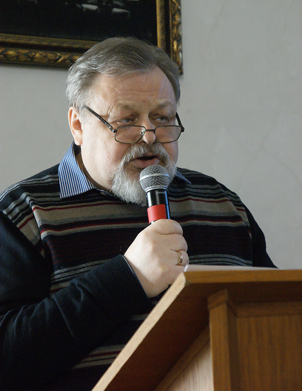 Евгений Лукин