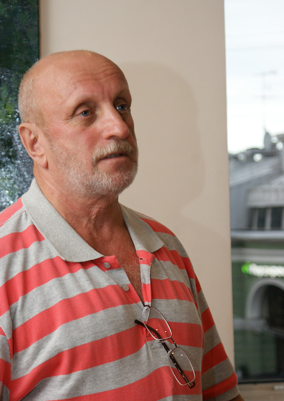 Евгений Линов