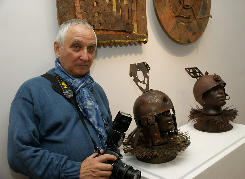 Владимир Пешков
