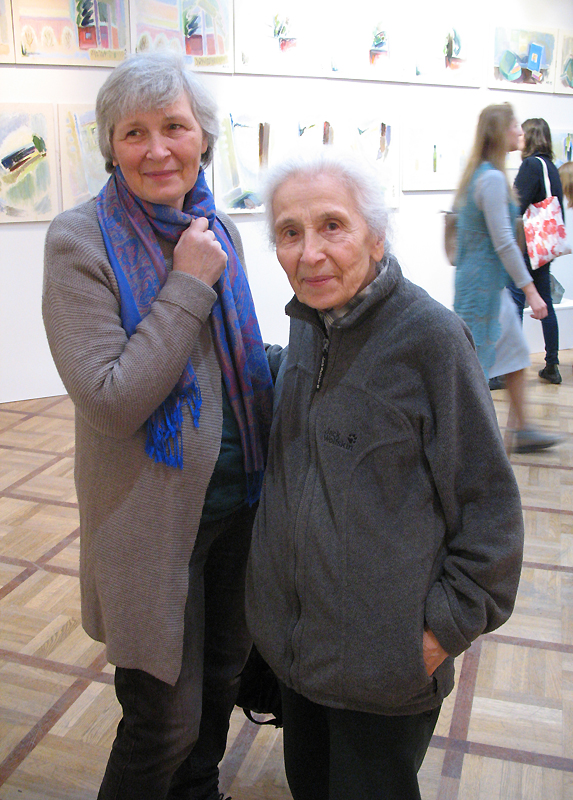 Алёна Гончарова, Ольга Казаковцева