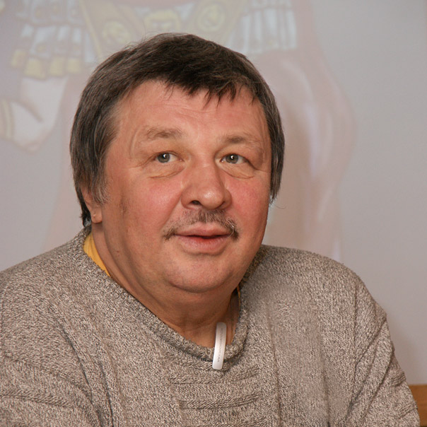 Леонид Мельник