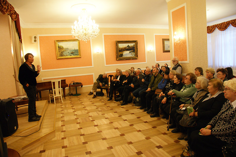Ася Пекуровская