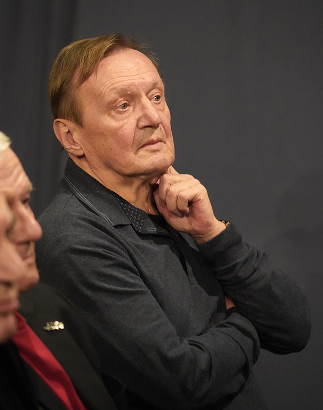 Владимир Костюшев