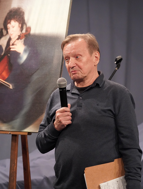Владимир Костюшев