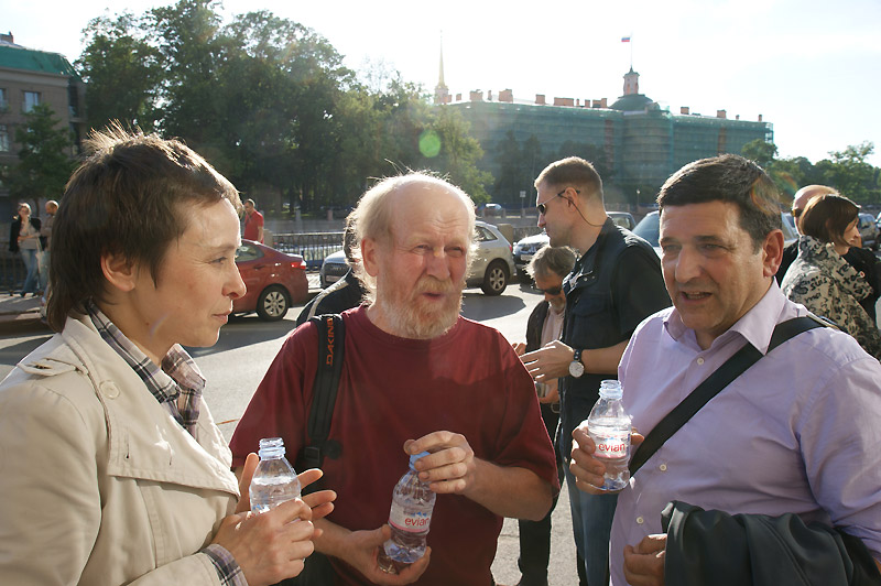 Юлия Линцбах, Валерий Лукка, Роберт Лотош