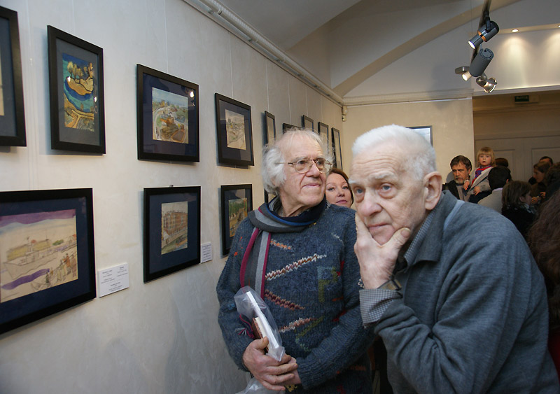 Александр Траугот, Валентин Громов