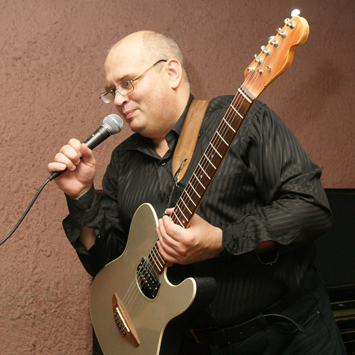 Александр Петерсон