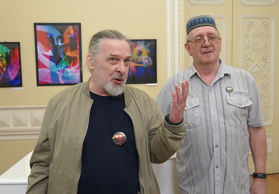 Владислав Кузнецов, Владимир Михайлуца