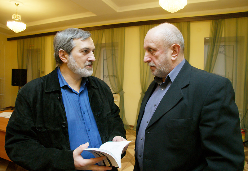 Евгений Линов, Арсен Мирзаев