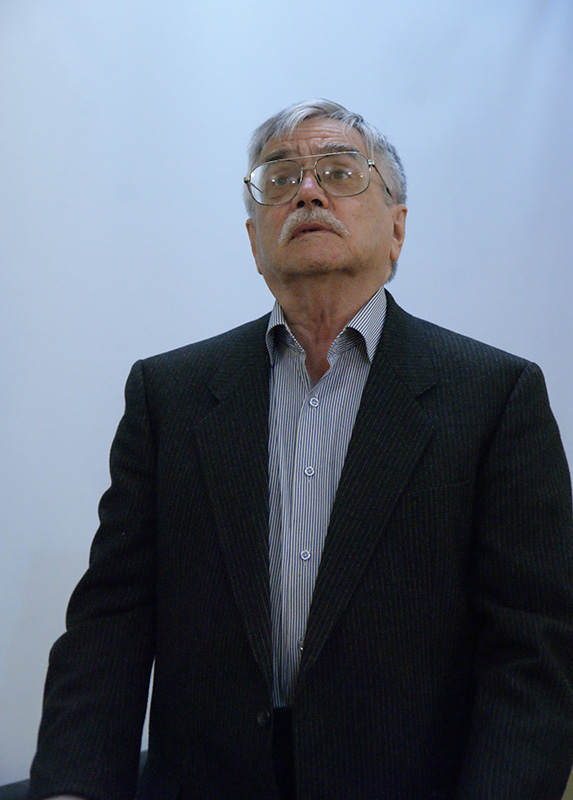 Сергей Стратановский