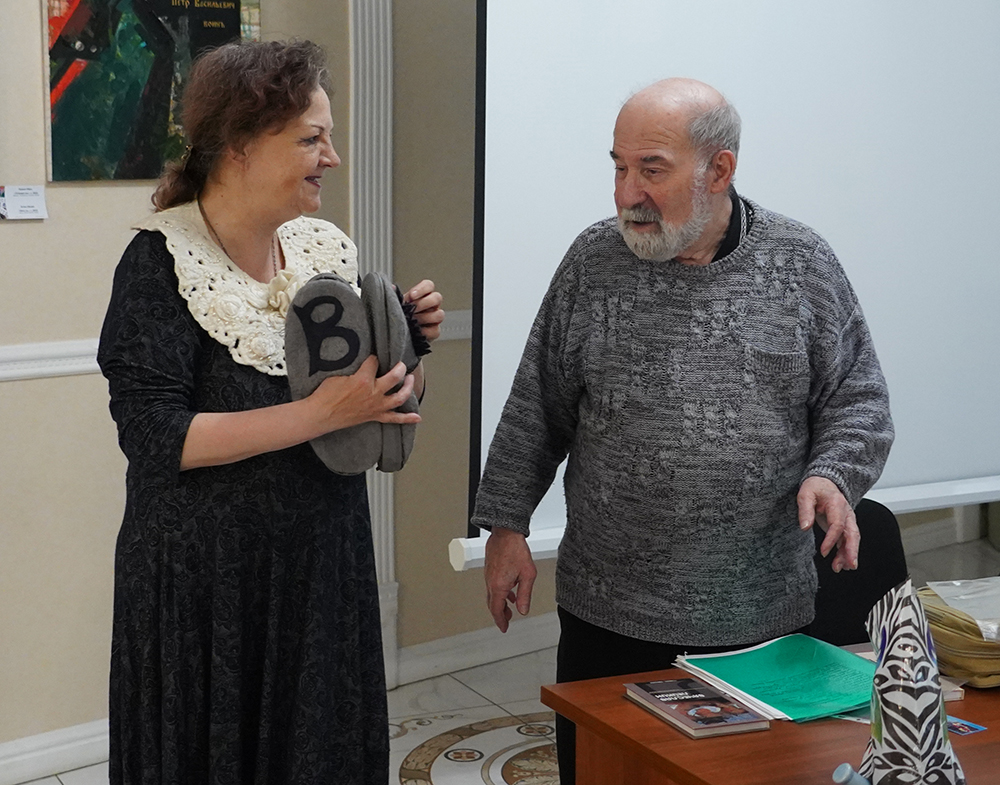 Нина Савушкина, Вячеслав Лейкин