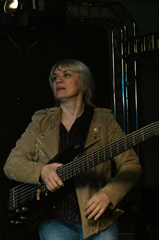 Лена Иванова