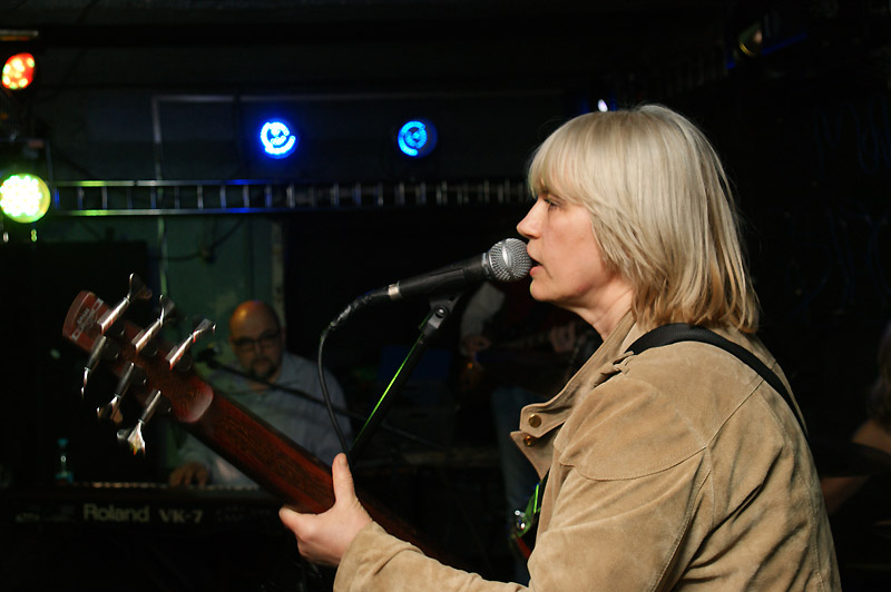 Лена Иванова