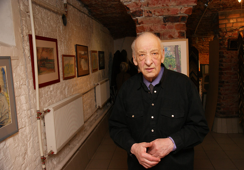 Лев Сморгон