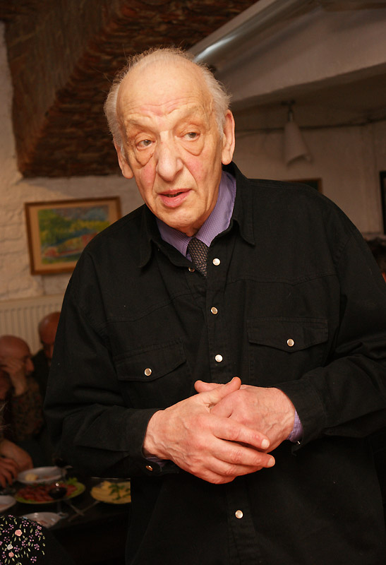 Лев Сморгон