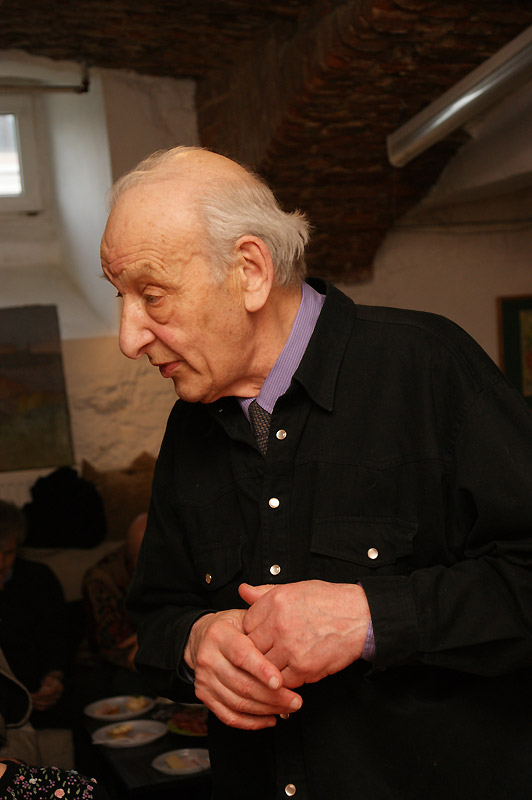 Лев Сморгон