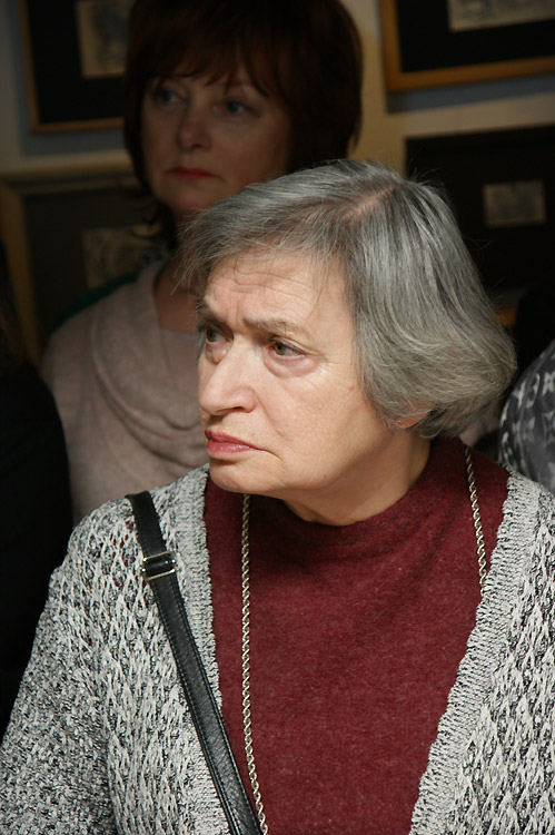 Изабелла Белят