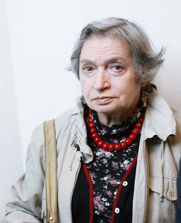 Изабелла Белят
