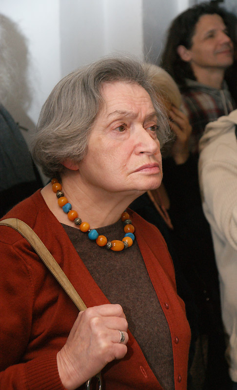 Изабелла Белят