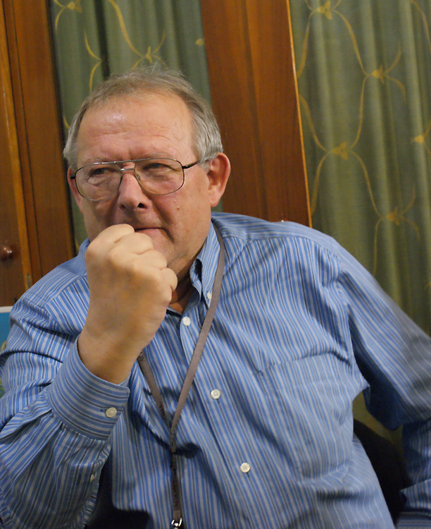 Адам Михник