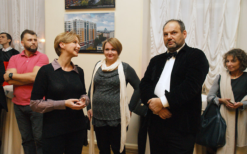 Анна Величко, Ирина Беседина, Юрий Молодковец