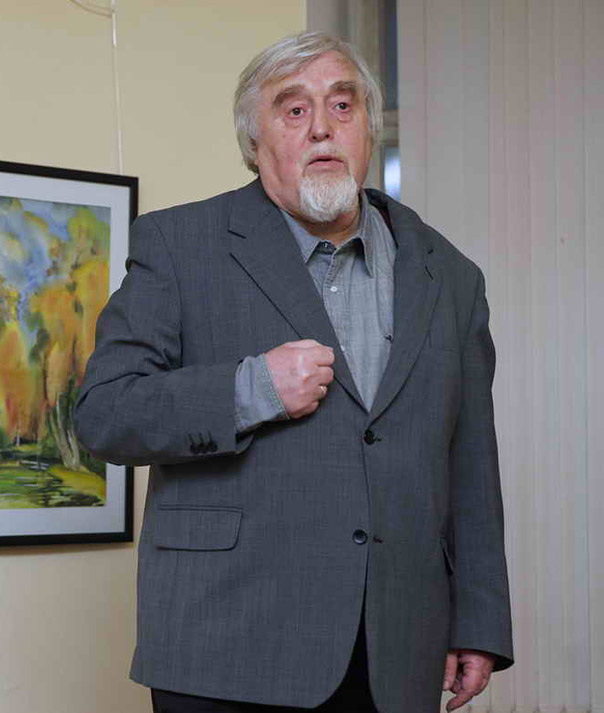 Михаил Отрадин