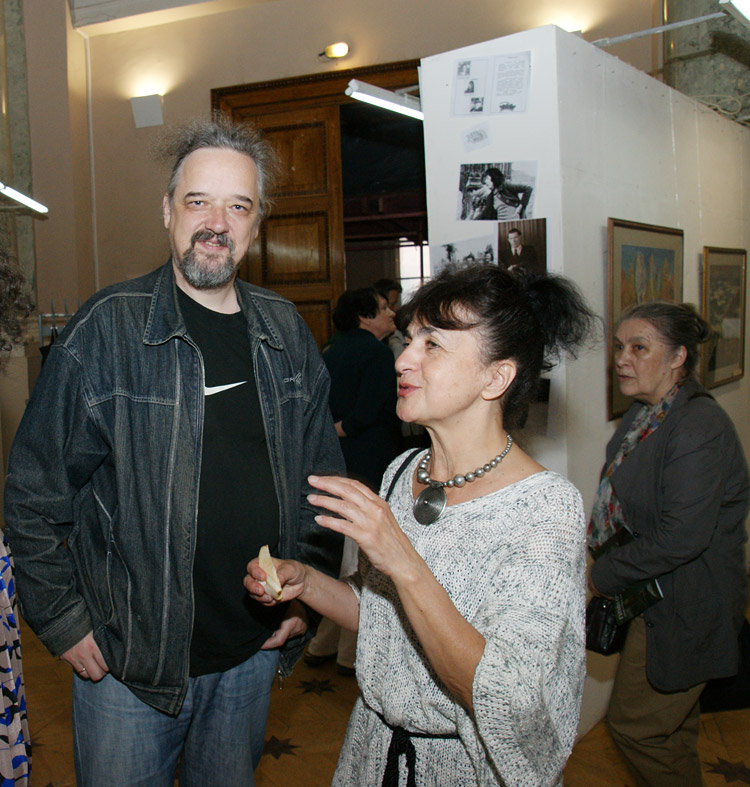 Виктор Соболенко, Лариса Соболенко