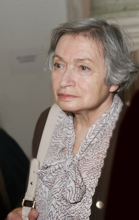 Изабелла Белят