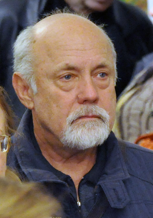 Анатолий Васильев