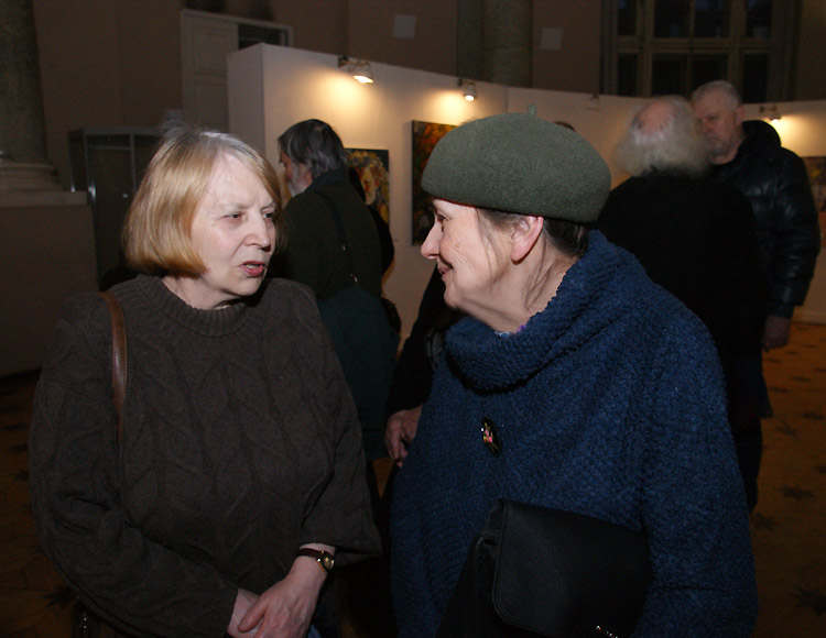 Ирина Кучерова, Валентина Симоновская