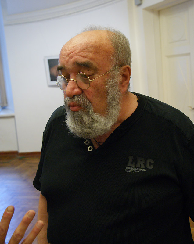 Евгений Попов