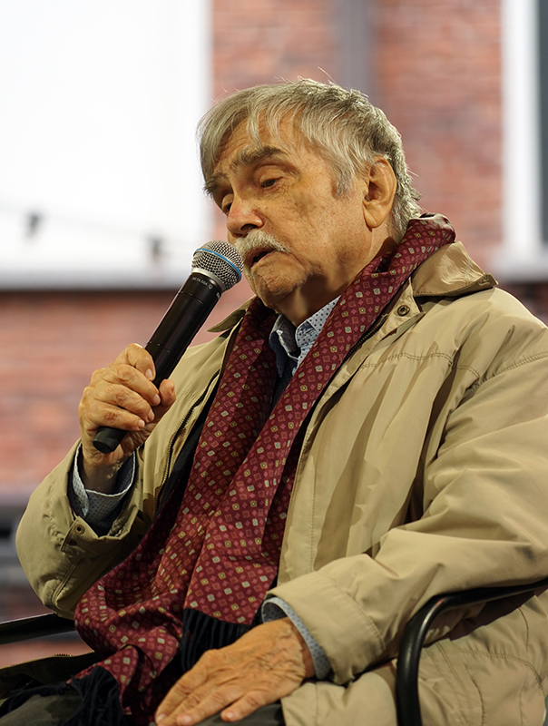 Сергей Стратановский