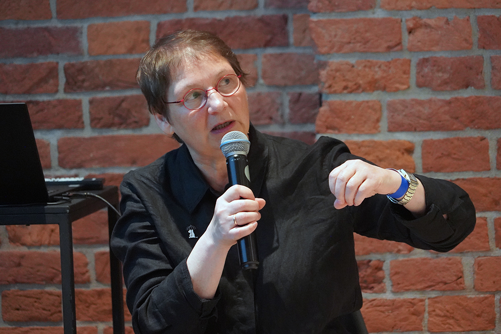 Елена Грачёва