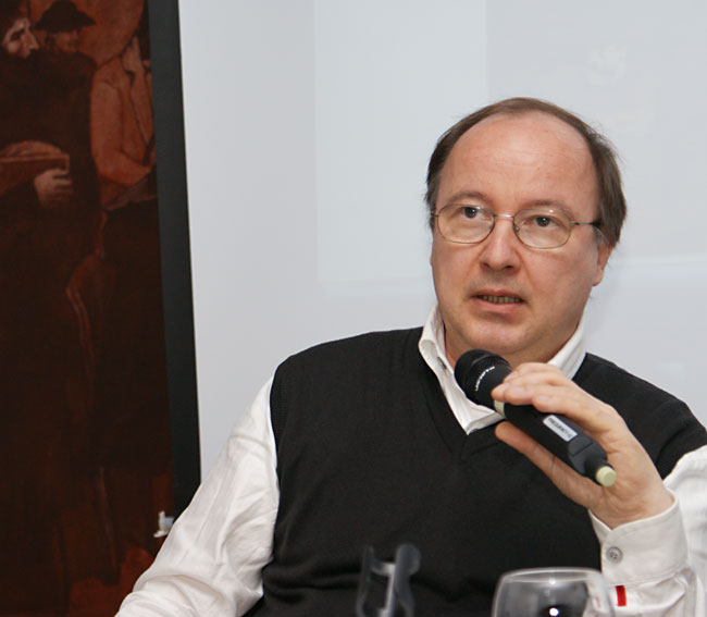 Андрей Ерофеев
