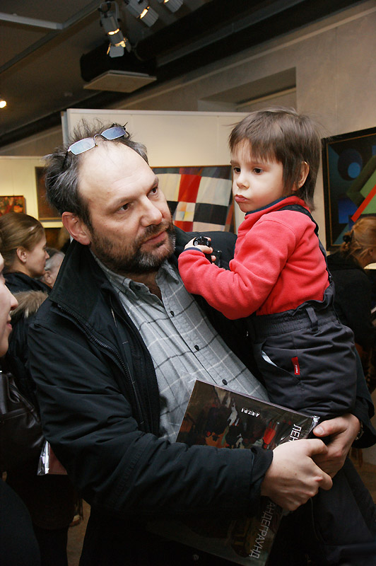 Юрий Молодковец