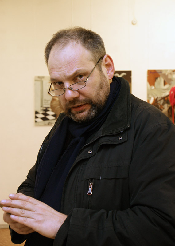Юрий Молодковец