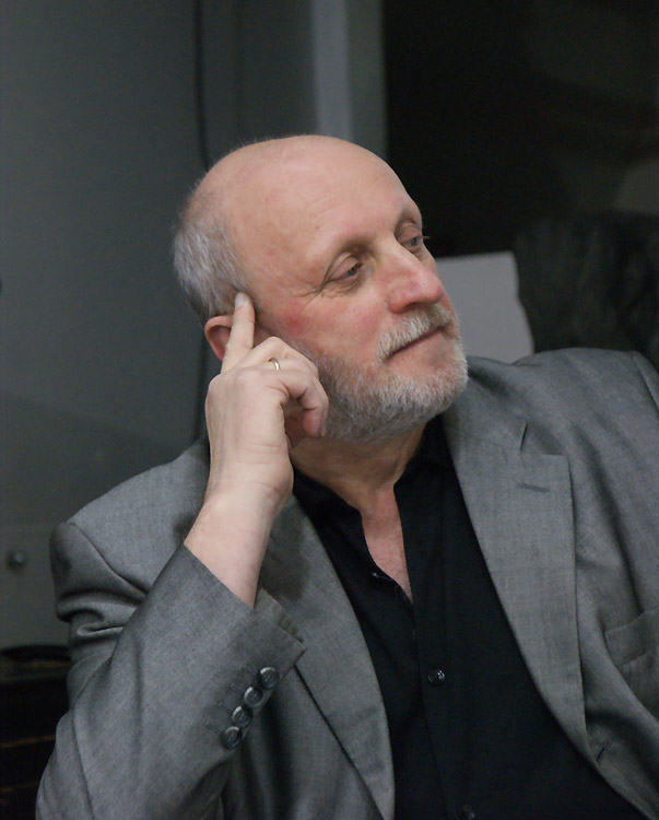Евгений Линов
