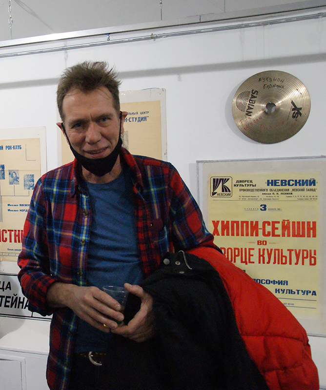 Александр Сенин