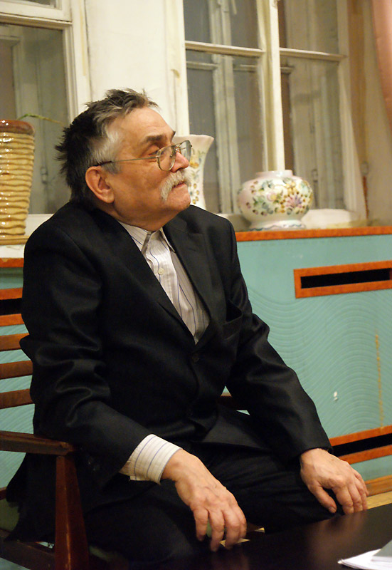 Сергей Стратановский