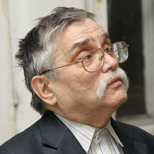 Сергей Стратановский