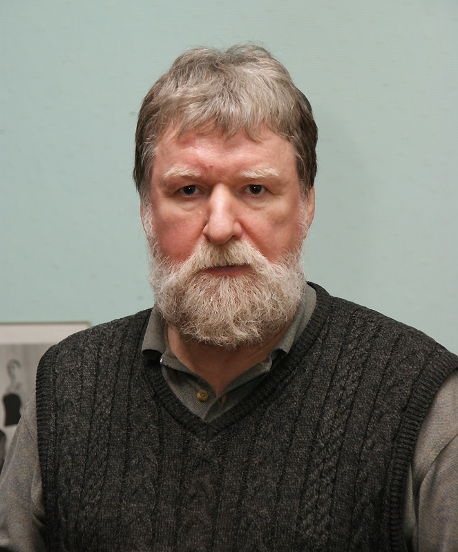 Геннадий Комаров